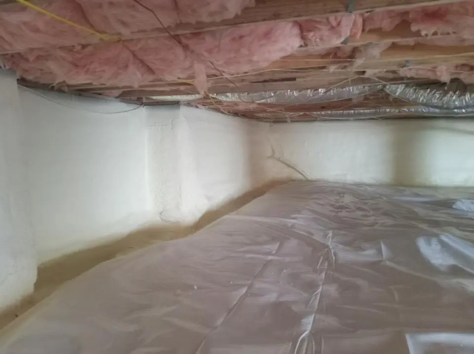 Crawl space encapsulation with closed-cell spray foam for Attic Insulation in Struthers